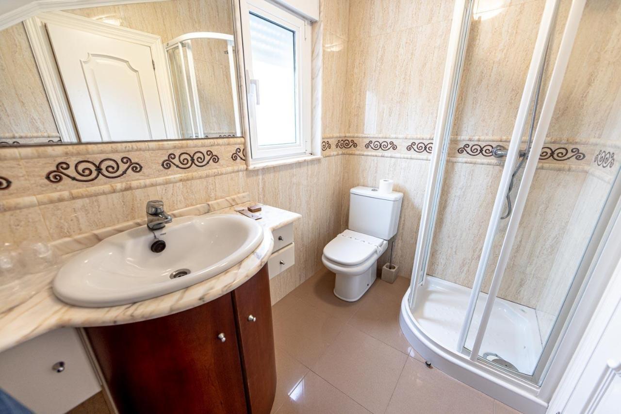 Apartamento Ponte Camarinas Luaran gambar