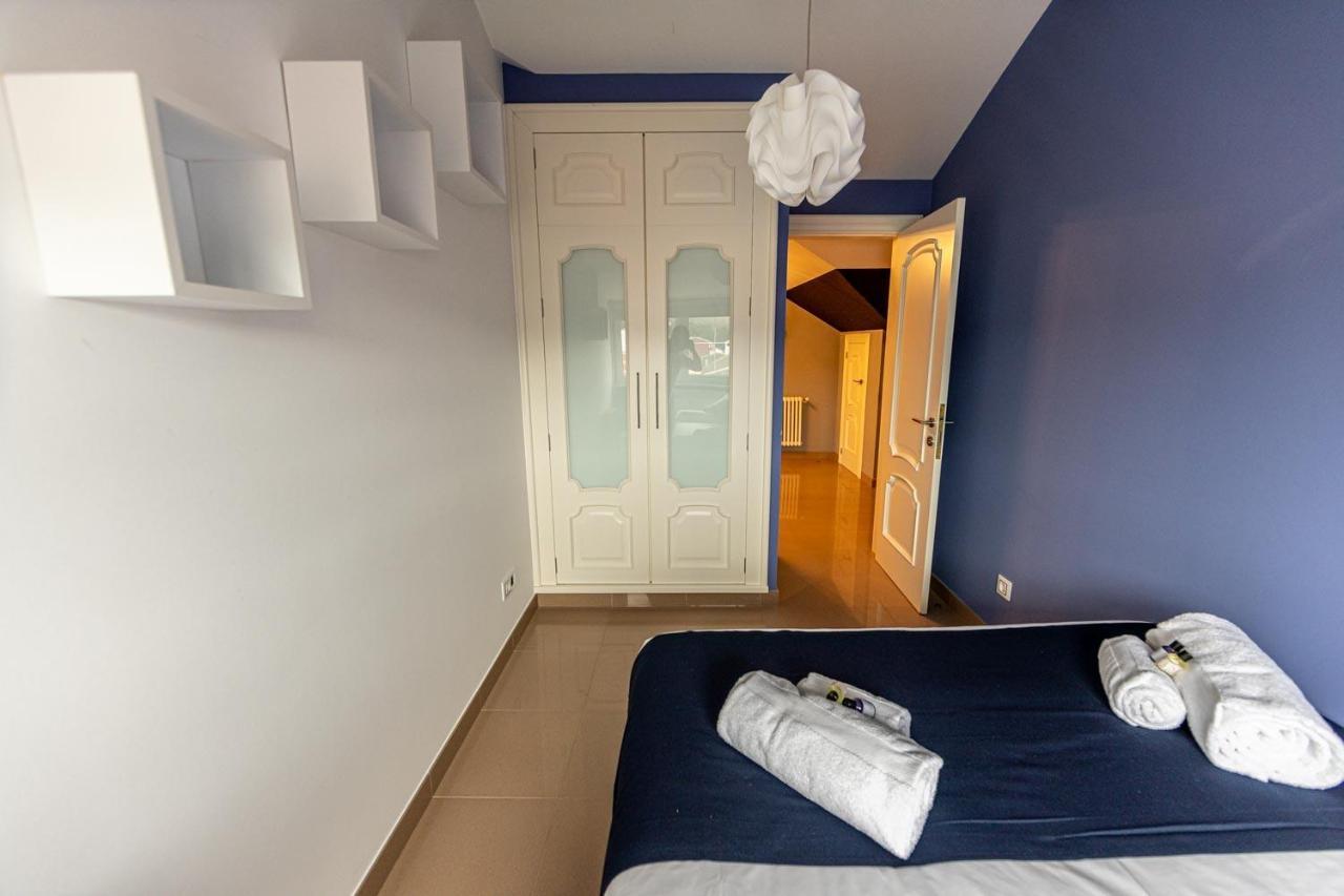 Apartamento Ponte Camarinas Luaran gambar